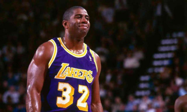 的背景与潜 的背景与潜