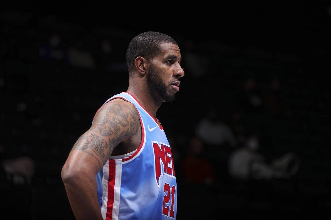 易建联在一 易建联在一