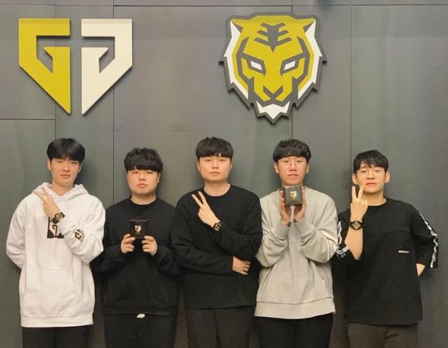 stron stron
